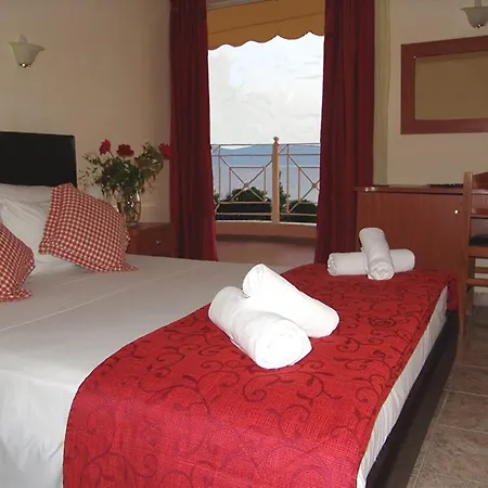 Galini 2* Lutrá Edipszú