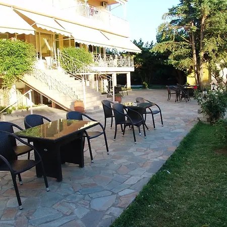 Szálloda Galini Lutrá Edipszú