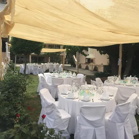 Szálloda Galini Lutrá Edipszú